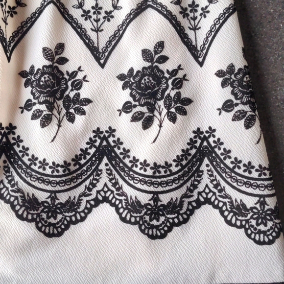 Bonnie Jean Sequined dress - Picture 5 of 10